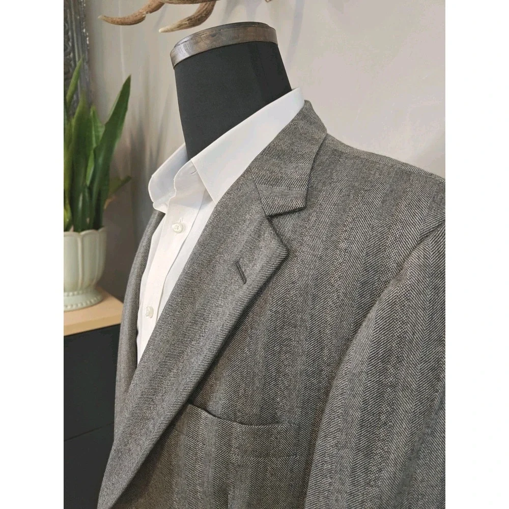 Baskin Mens Wool Sports Coat 40L Gray Herringbone Vintage 2 Button USA F505